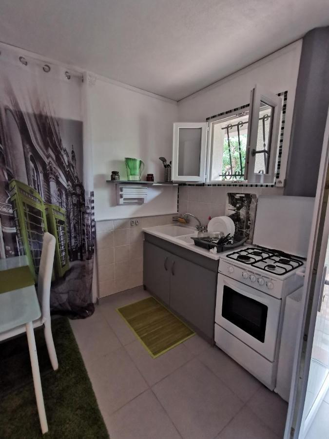 Petite Maisonnette De Plein Pied Le Taillan-Médoc Exteriér fotografie